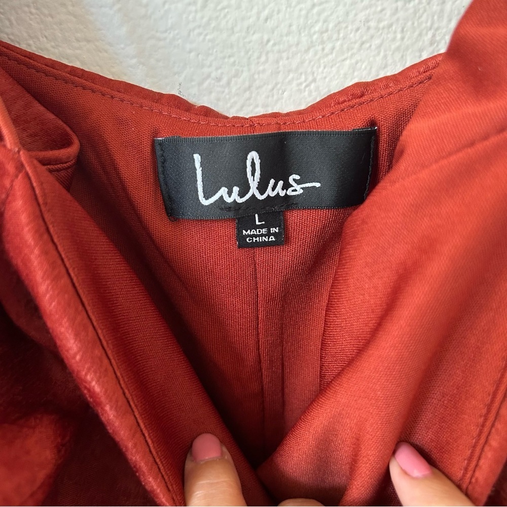Lulu’s Maribel Midi Dress Satin Effect Open Back Size Large in Rust Orange NWT - Picture 8 of 13
